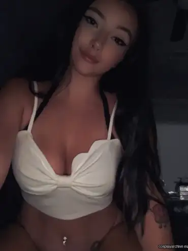 Ellapaisley cosplay photo 12