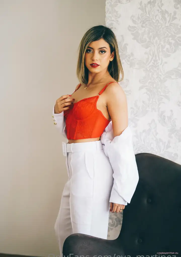 Eva Martinez cosplay photo 2