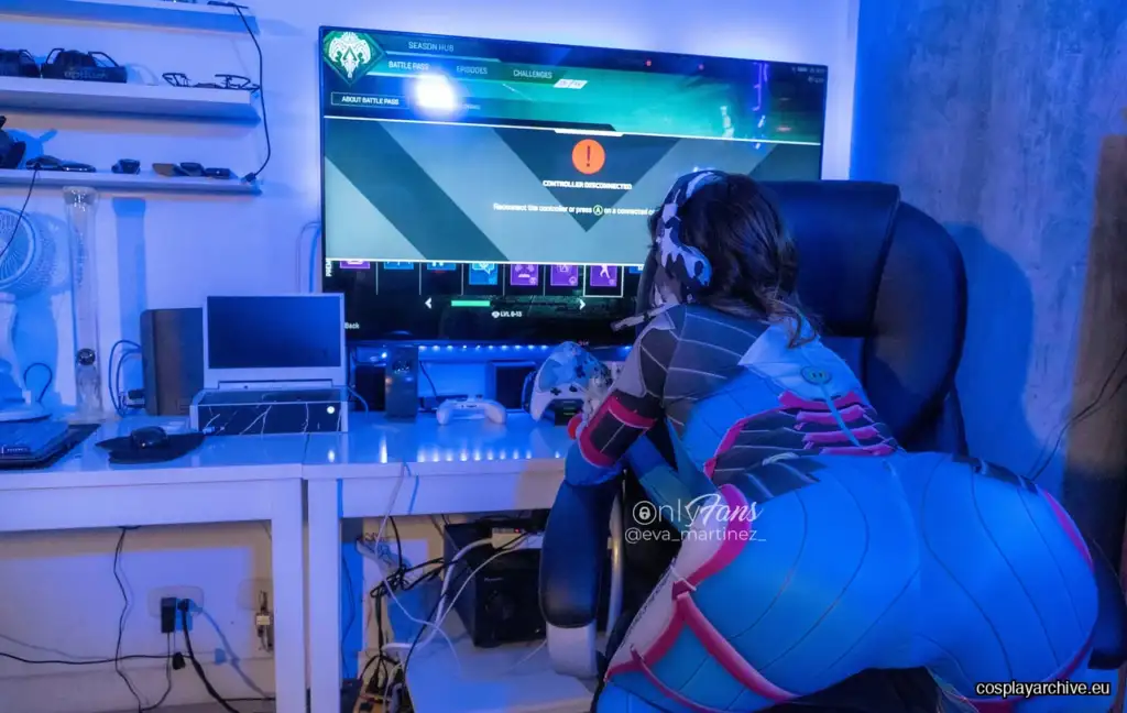 Eva Martinez cosplay photo 13