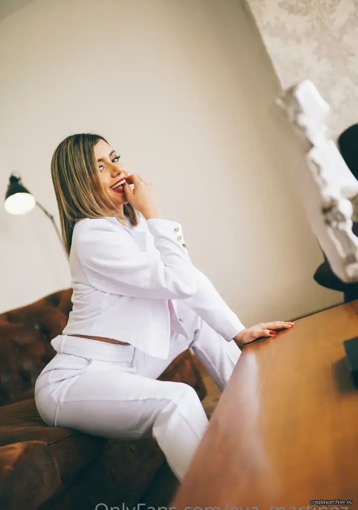 Eva Martinez cosplay photo 17