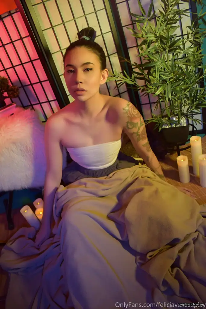 Felicia Vox cosplay photo 12