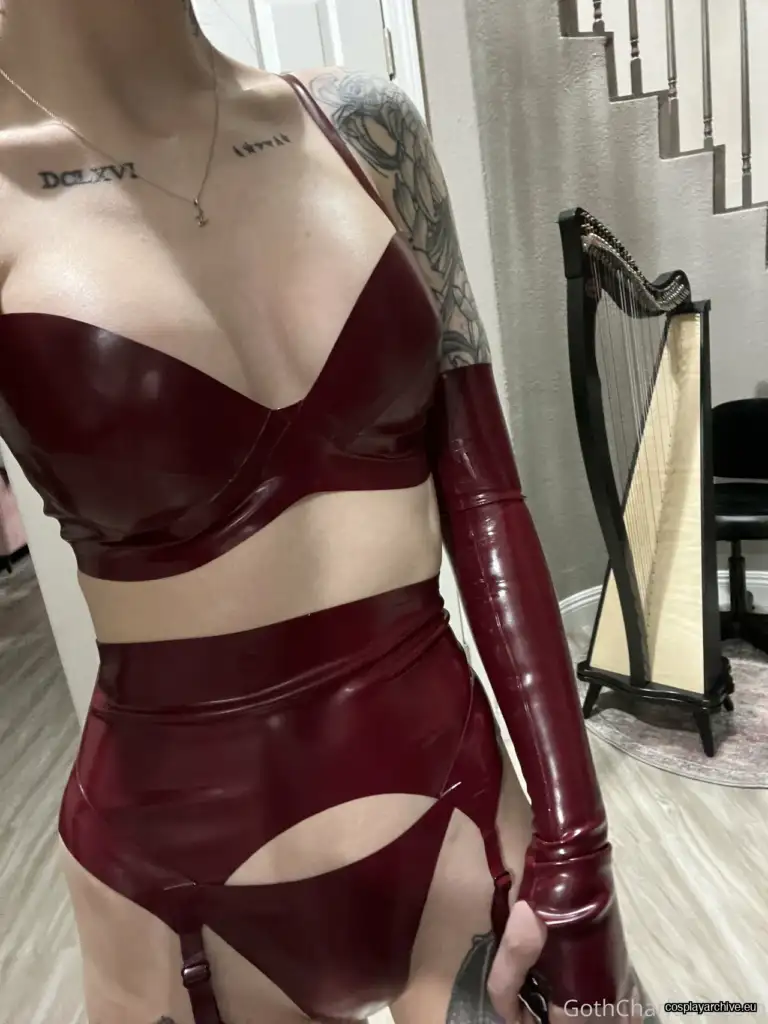 GothCharlotte cosplay photo 3