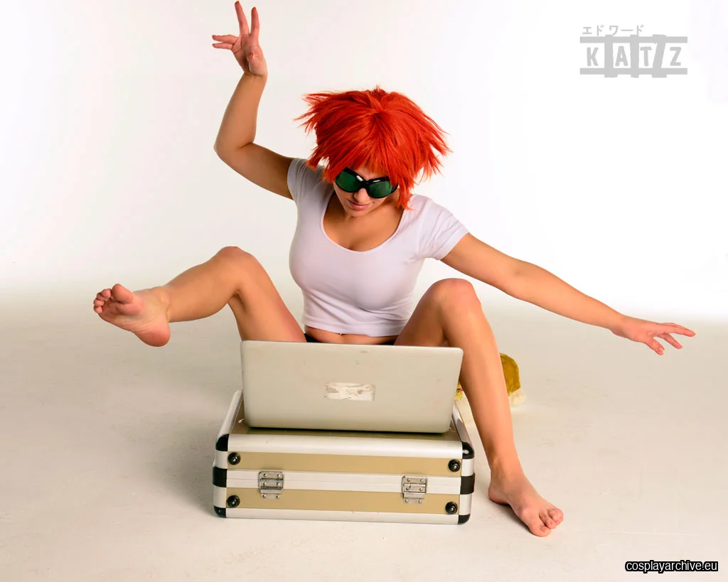 Liz Katz cosplay photo 17