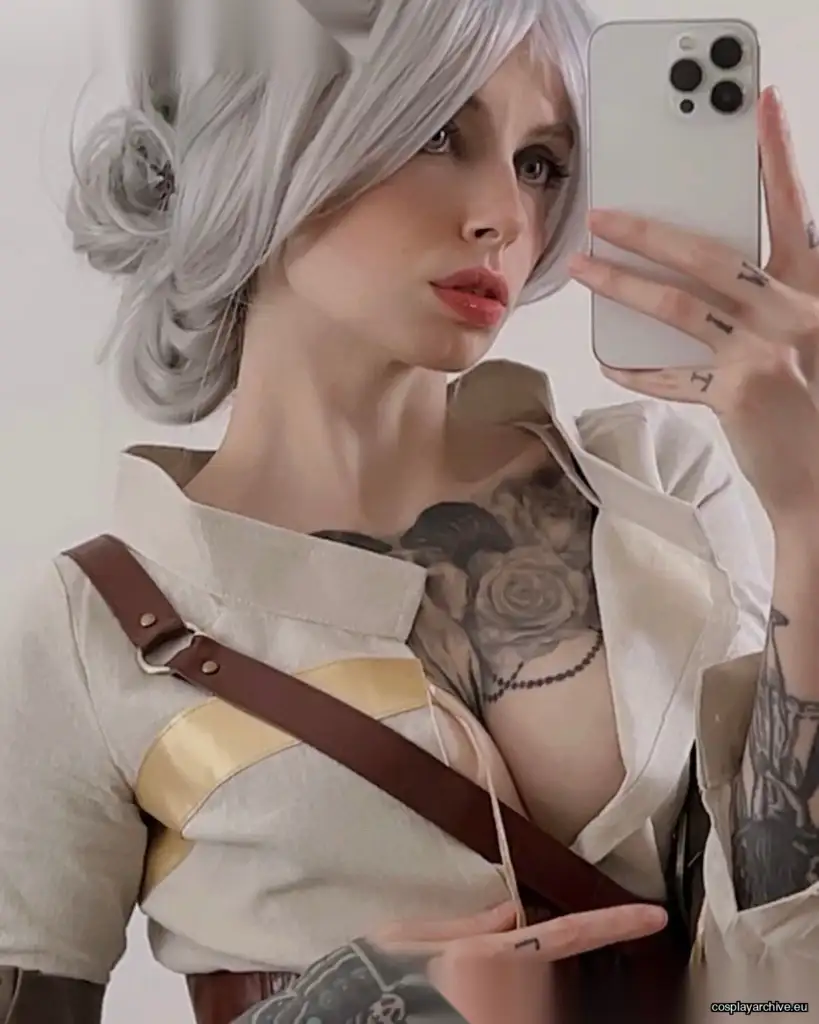 Lunara Fawn cosplay photo 2