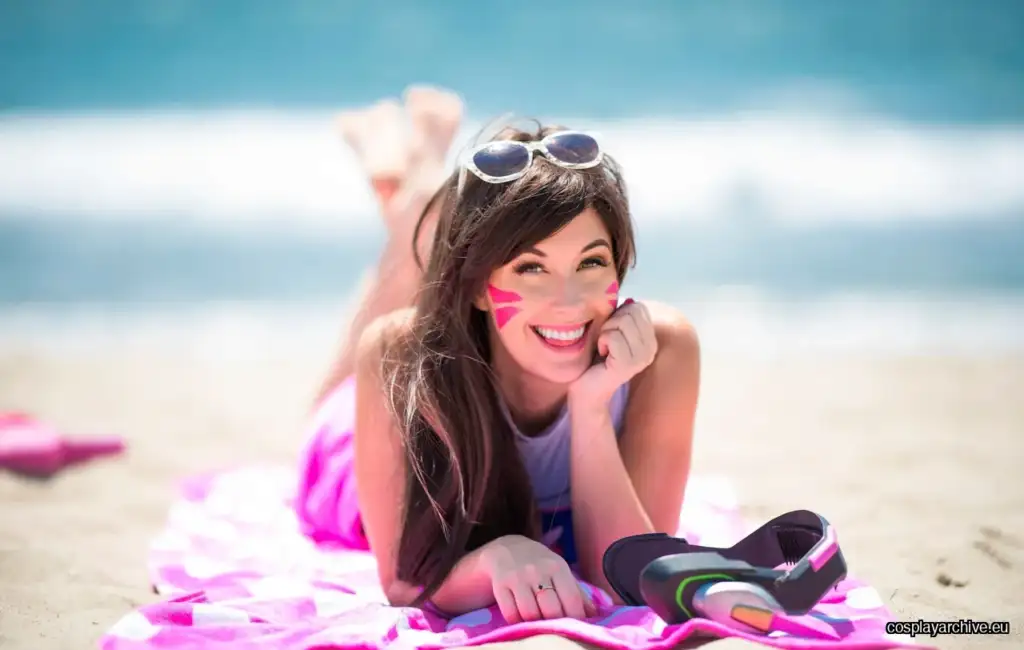 Meg Turney cosplay photo 5