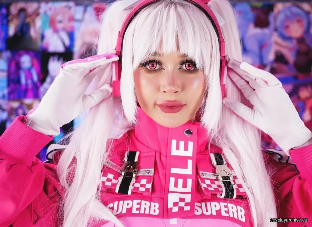 Purple Bitch cosplay photo 15